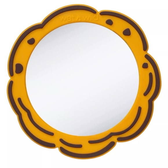 Bundle 2 Pieces Wet n Wild Sesame Street Elmo Lipstick & Cookie Monster Mirror - Picture 6 of 11